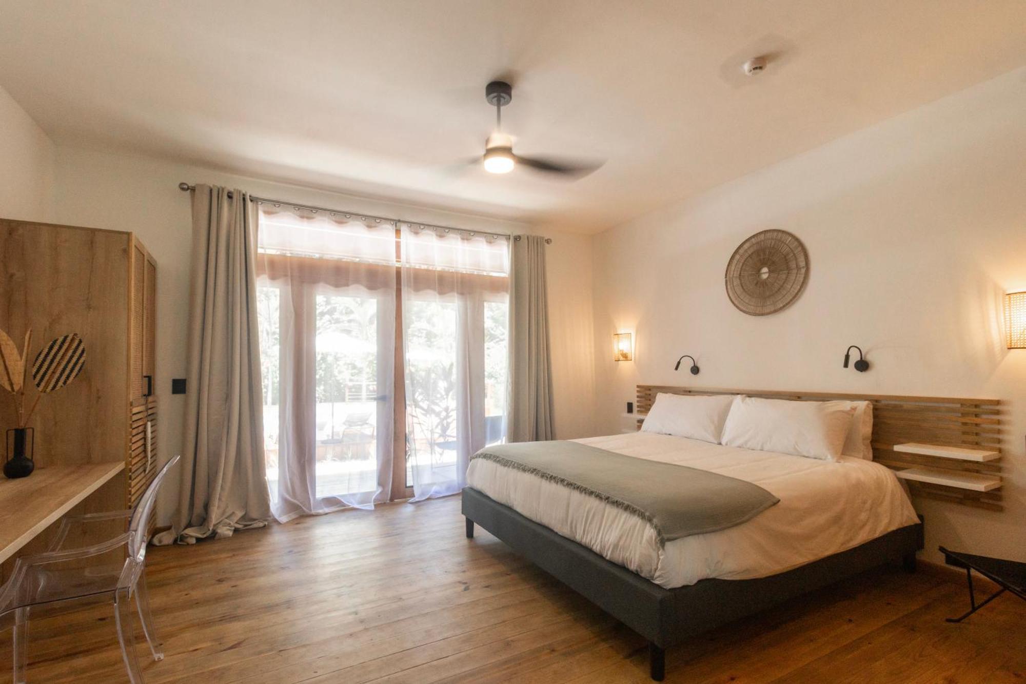 S Boutique Hotel 보카스 타운 외부 사진
