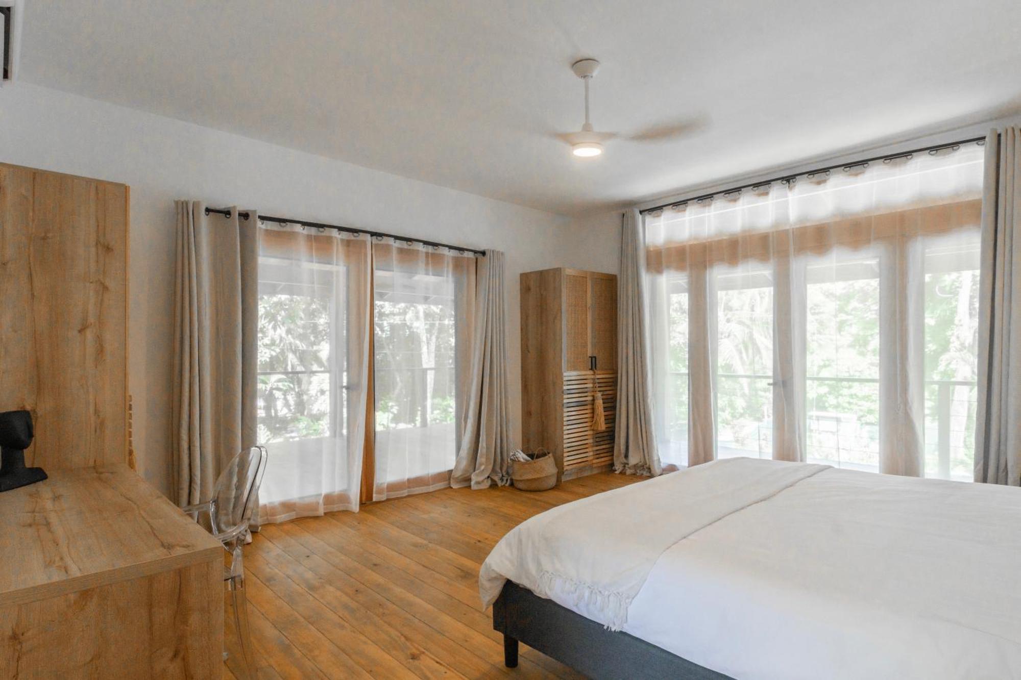 S Boutique Hotel 보카스 타운 외부 사진